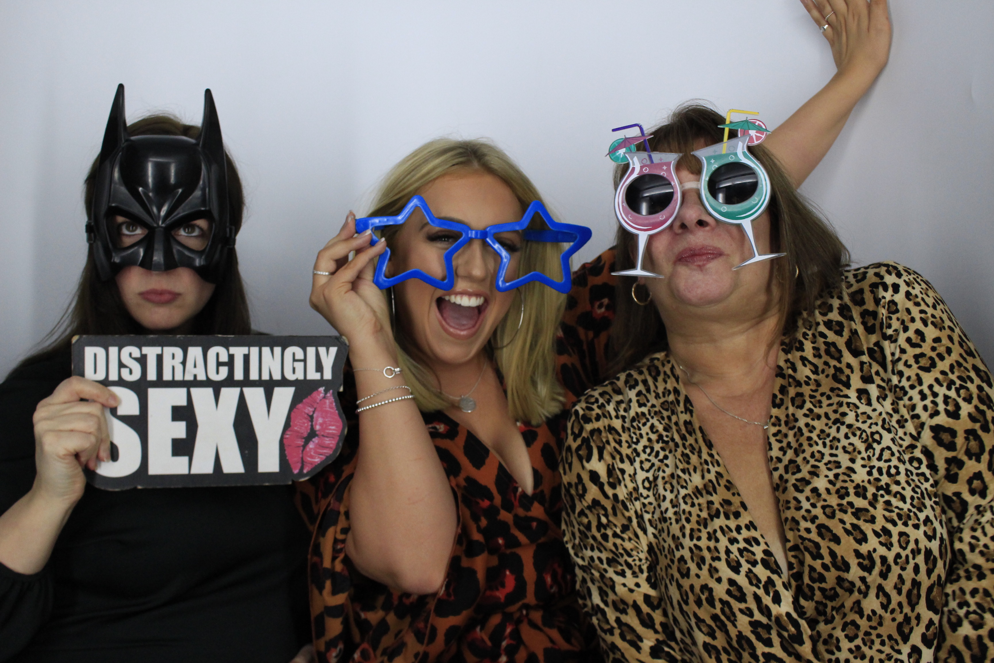 Darren and sarah’s 40th birthday celebration | View more photos from the event at gallery.myphotoboothexperience.co.uk/u/MyPhotoBoothExperienceLtd/Darren-and-sarah’s-40th-birthday-celebration